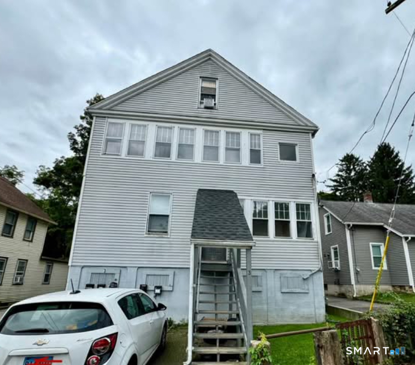3 Hill Street Seymour CT 06483