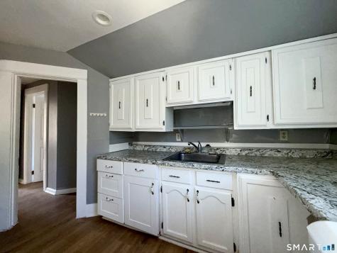 3 Hill Street Seymour CT 06483