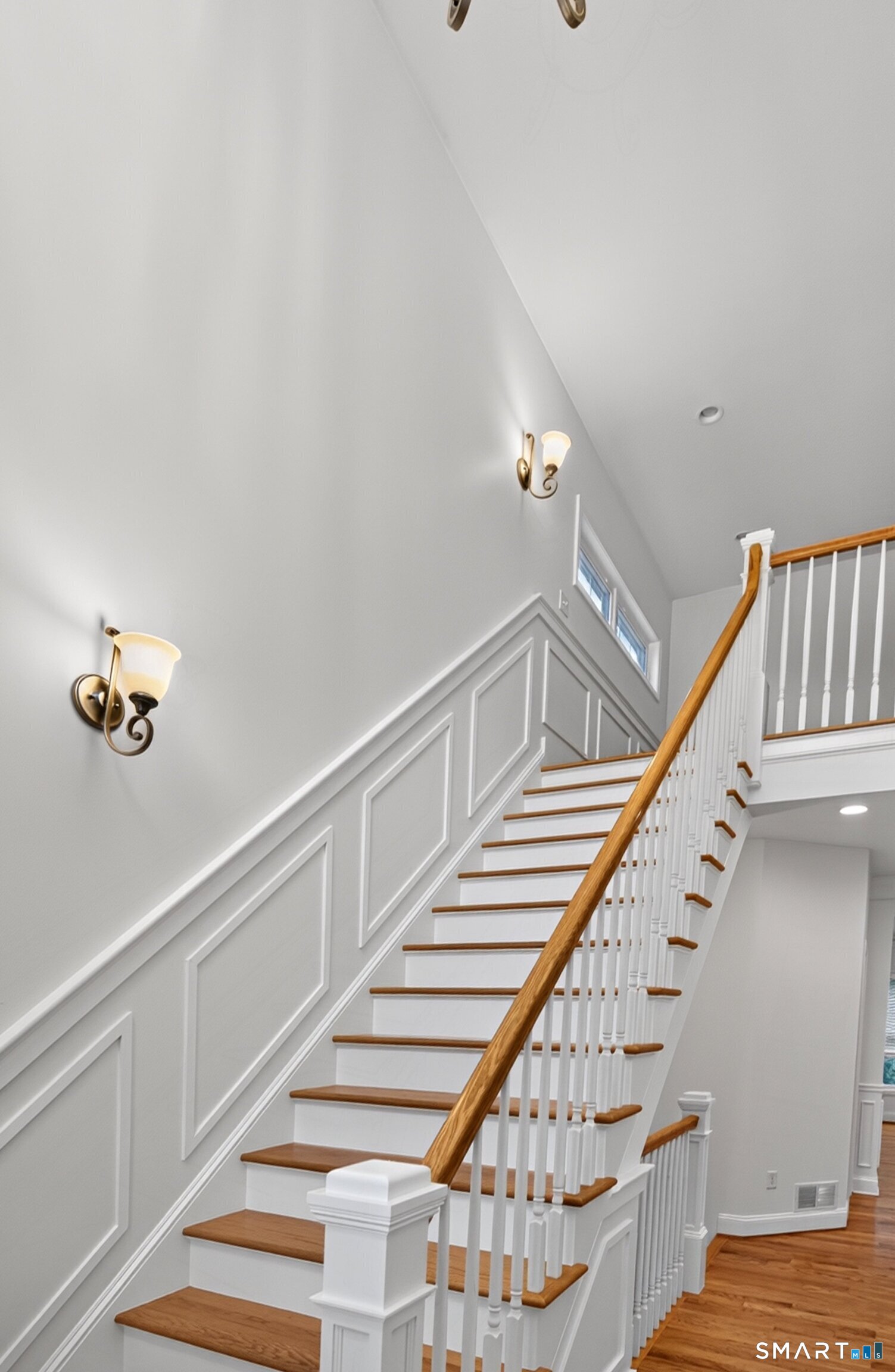 84 Harvest Court Newington CT 06111