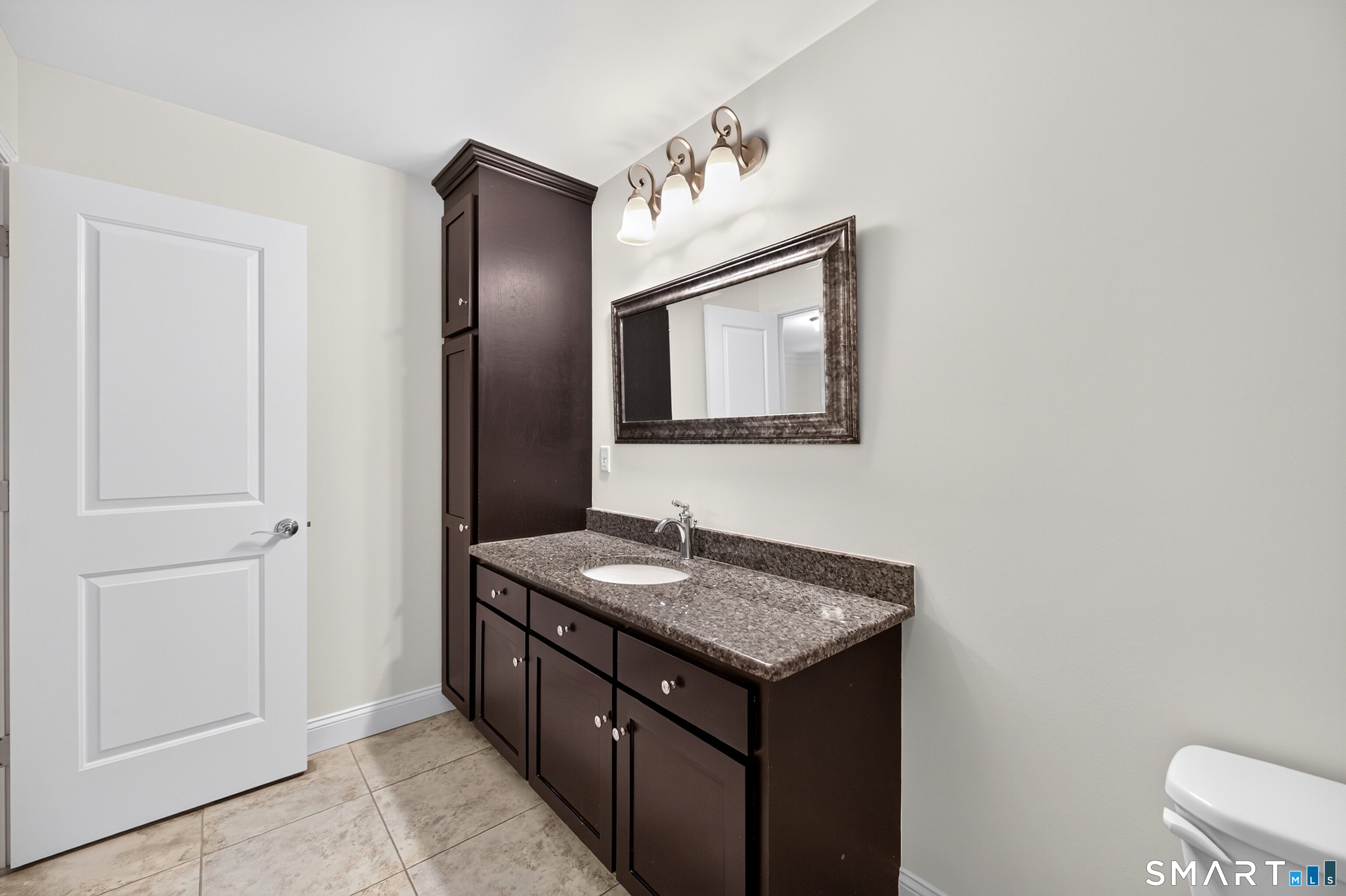 84 Harvest Court Newington CT 06111