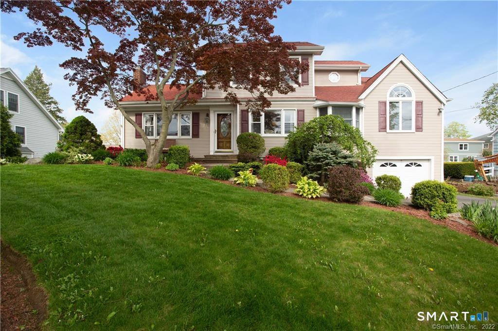 18 Windy Knolls Greenwich CT 06831