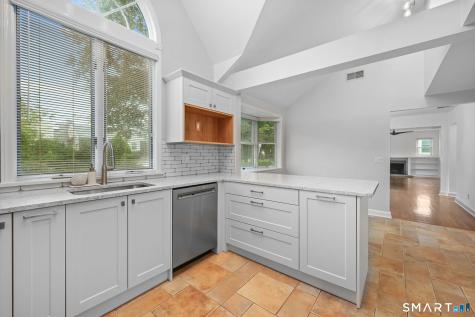 18 Windy Knolls Greenwich CT 06831