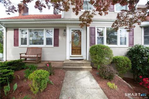 18 Windy Knolls Greenwich CT 06831