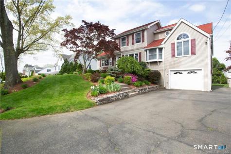 18 Windy Knolls Greenwich CT 06831