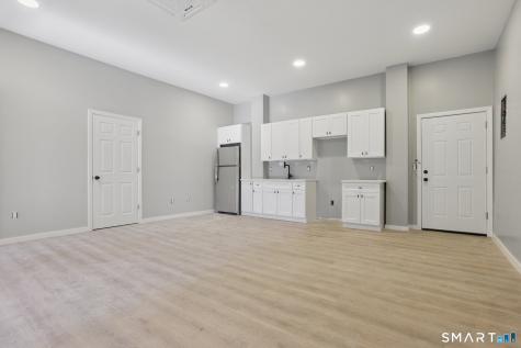 215 Bank Street New London CT 06320
