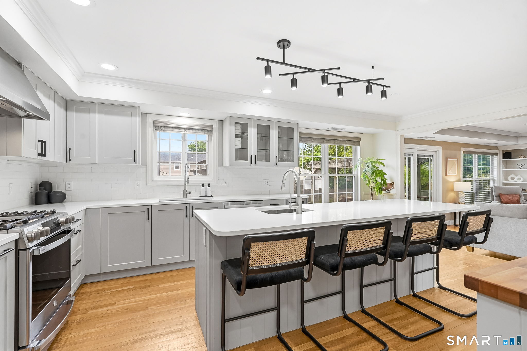80 Third Avenue Stratford CT 06615