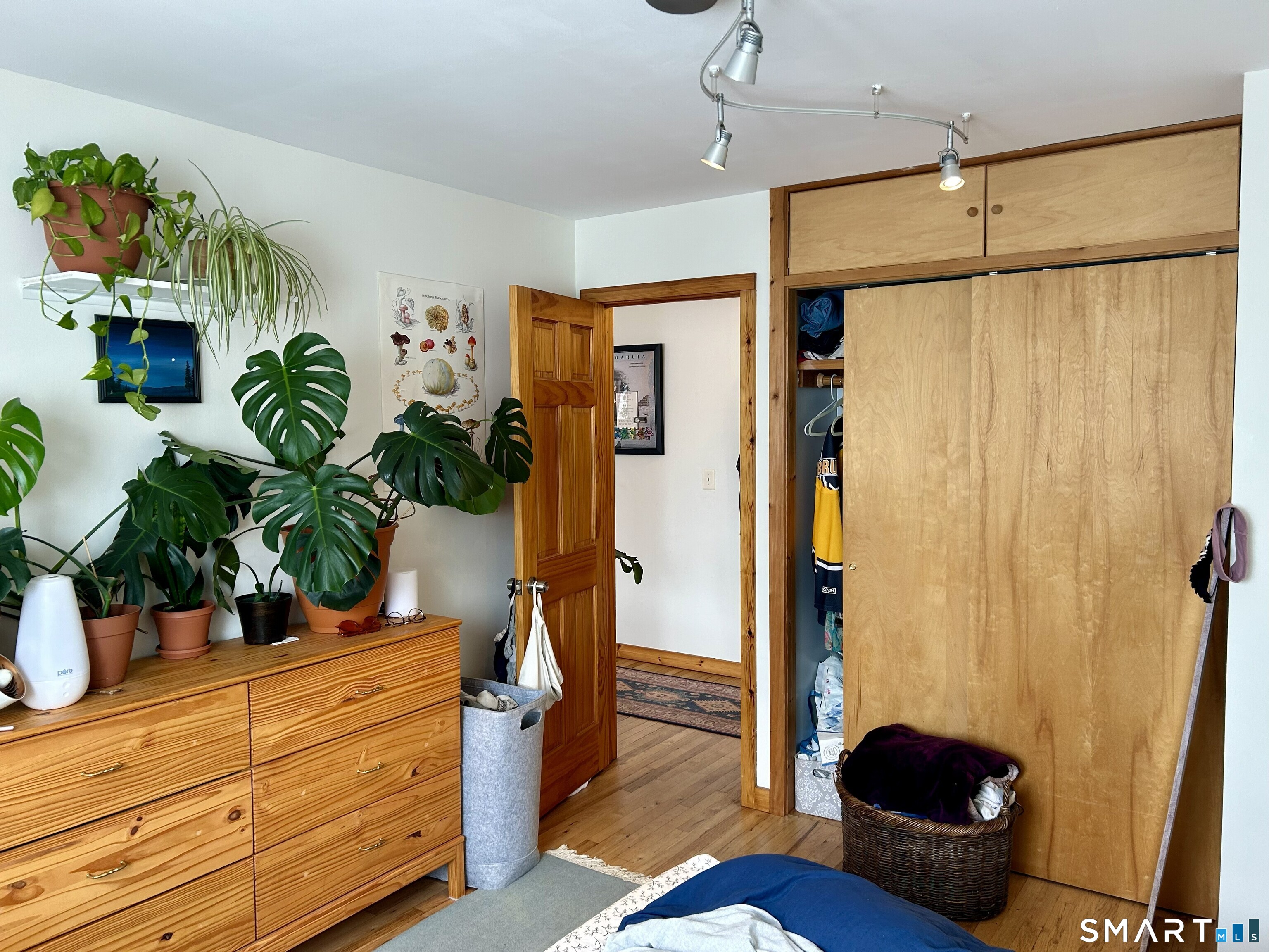 4 Van Zant Street Norwalk CT 06855