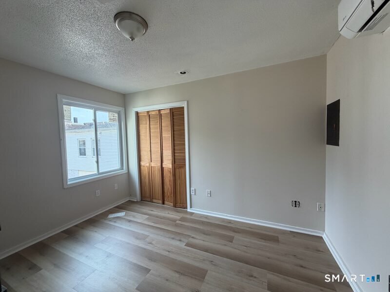 69 Congress Avenue Waterbury CT 06708