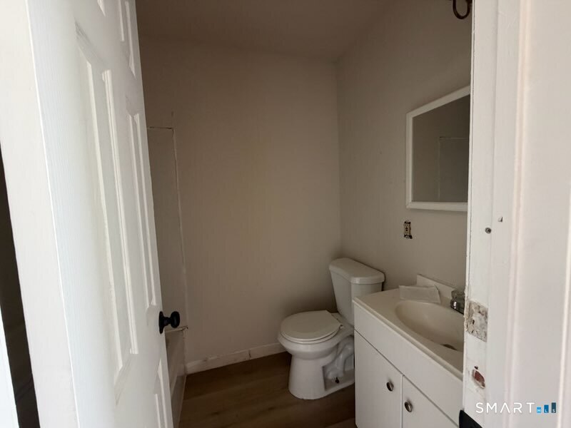 69 Congress Avenue Waterbury CT 06708