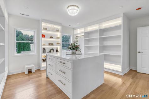 1964 North Benson Road Fairfield CT 06824
