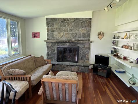 149 Old Sachems Head Road Guilford CT 06437