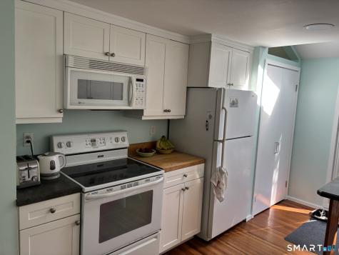 149 Old Sachems Head Road Guilford CT 06437