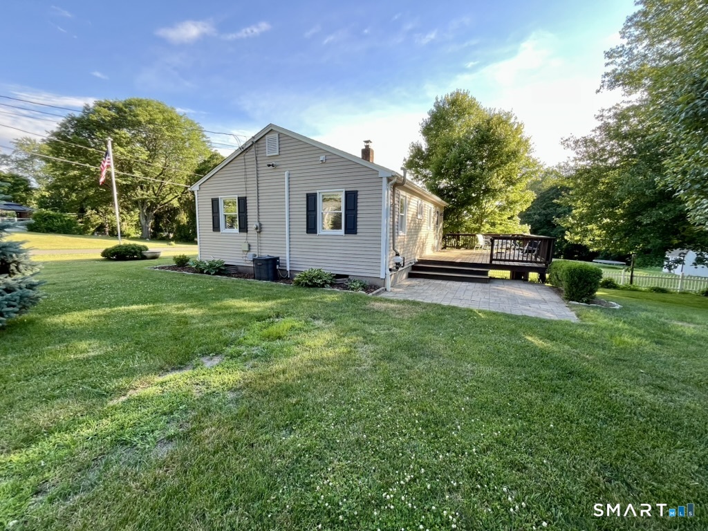 28 Brookfield Meadows Street Brookfield CT 06804