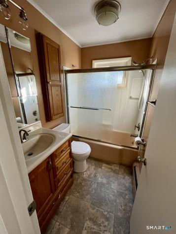 28 Brookfield Meadows Street Brookfield CT 06804