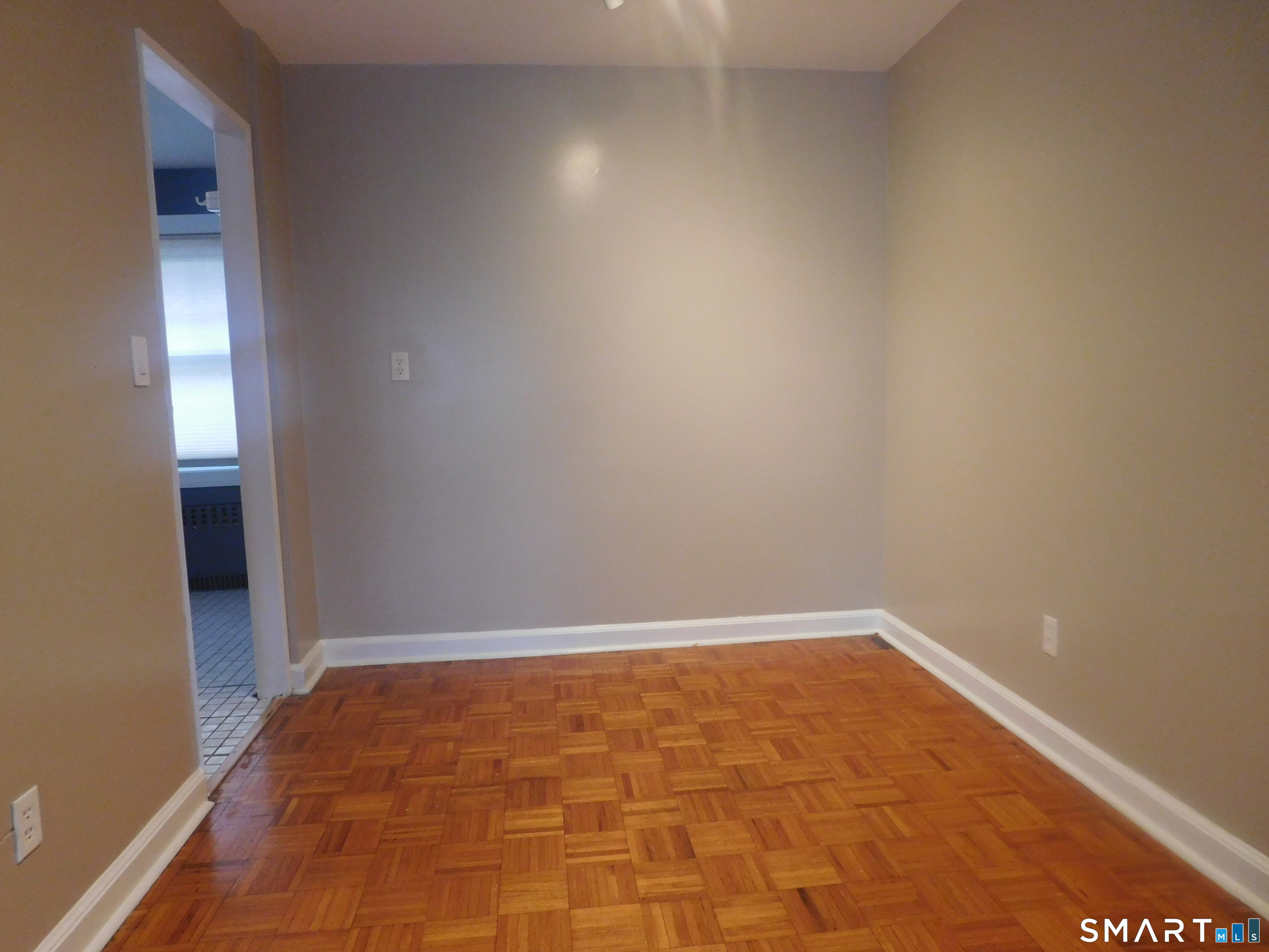 45 Oakview Circle Bridgeport CT 06604