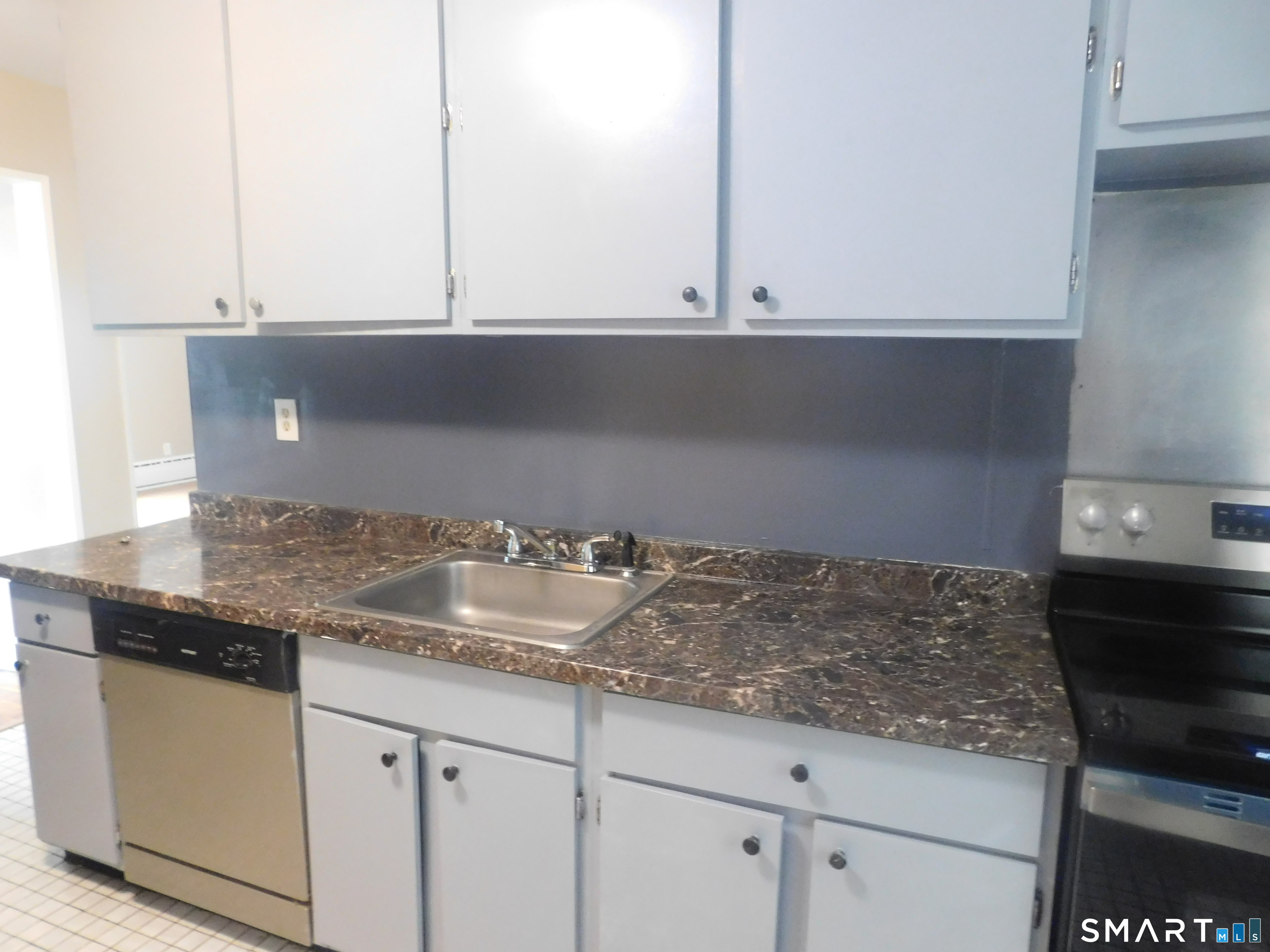 45 Oakview Circle Bridgeport CT 06604