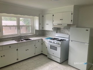 89 Town Hill Avenue Danbury CT 06810