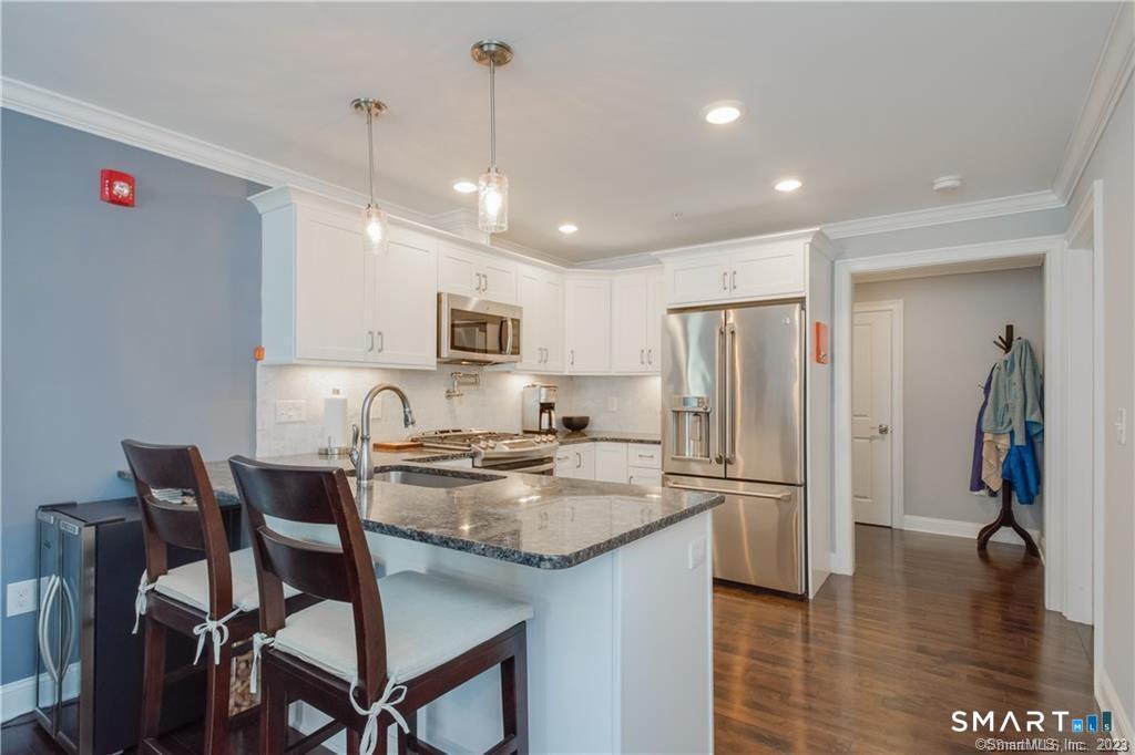 2 Bishop Road West Hartford CT 06119