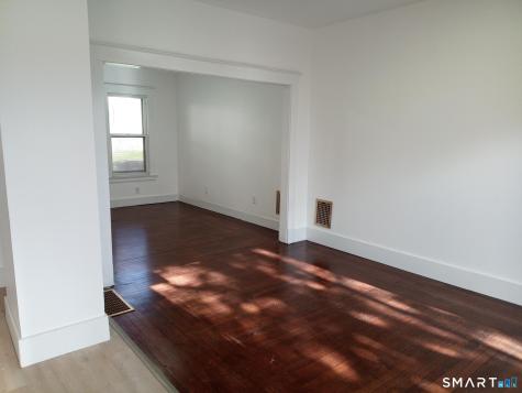 105 Hillside Avenue New Haven CT 06512