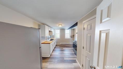 64-Unit 1 School Street Norwich CT 06380