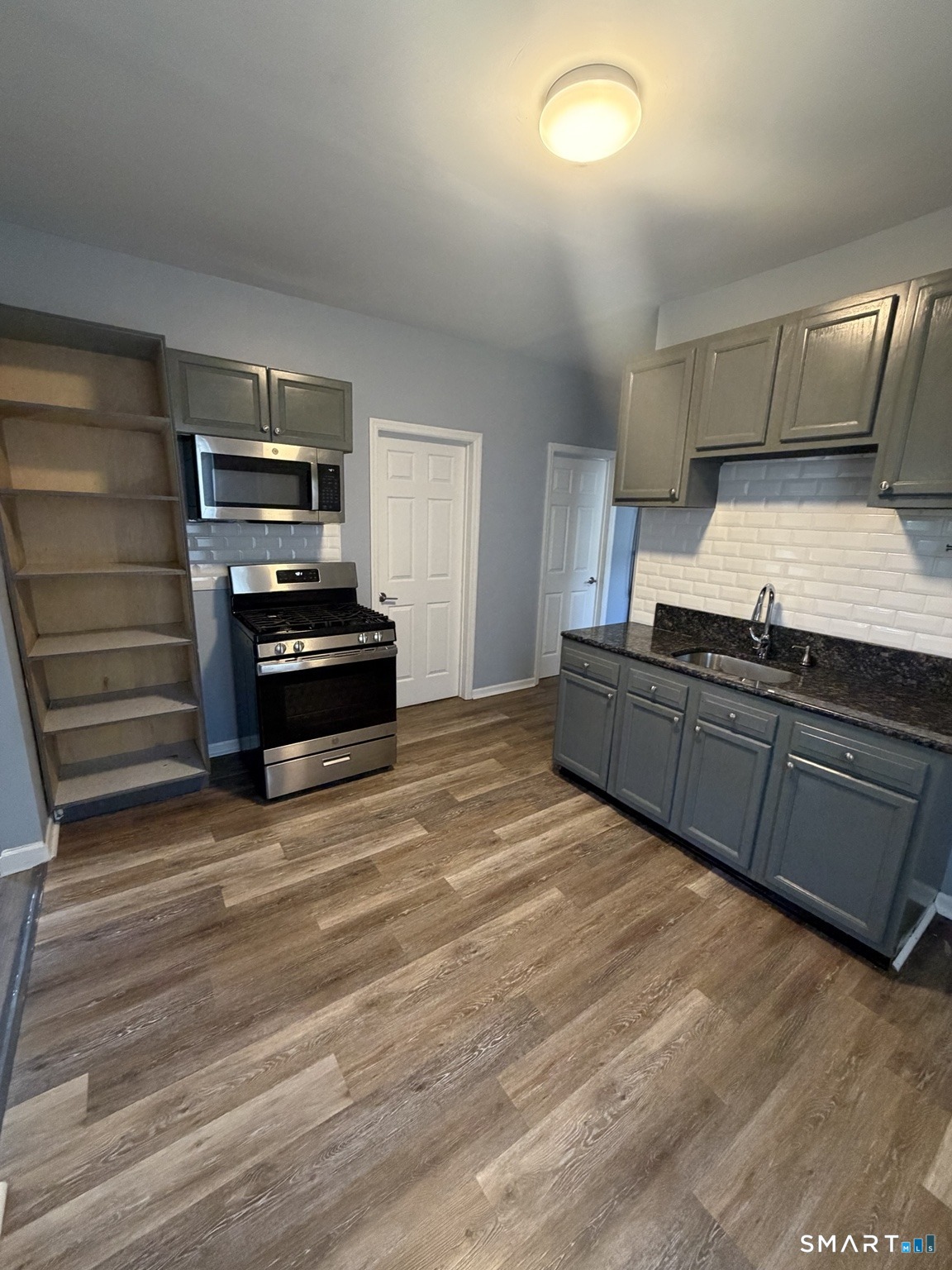 227 Newfield Avenue Bridgeport CT 06607