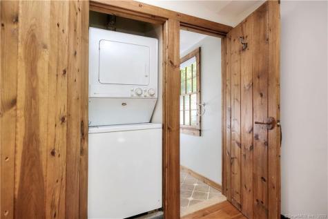 5 Old Mill Road Weston CT 06883