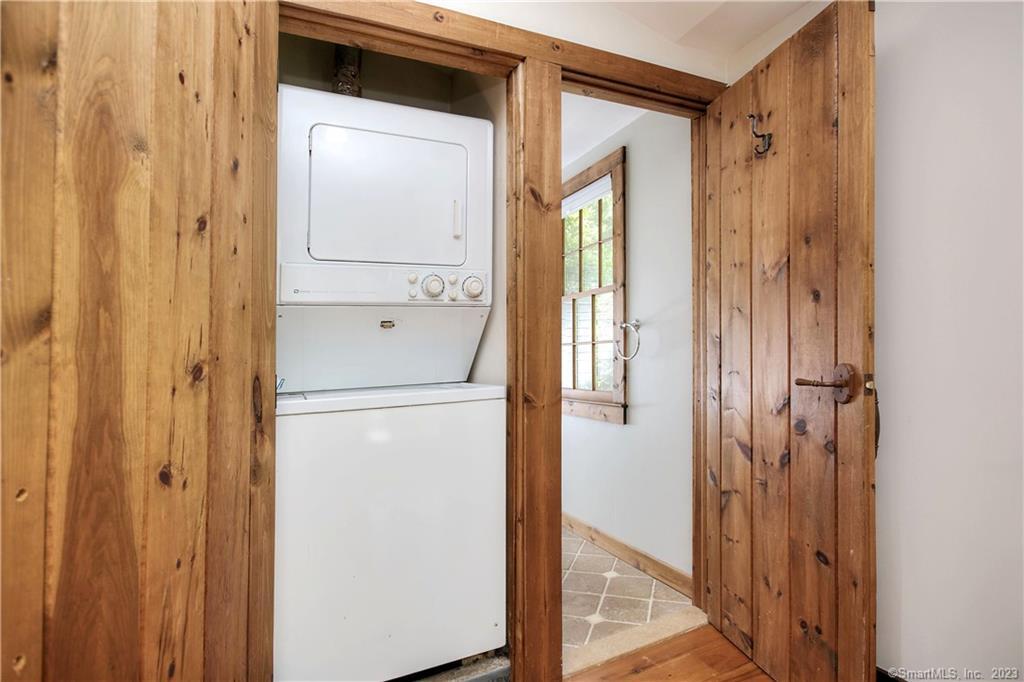 5 Old Mill Road Weston CT 06883