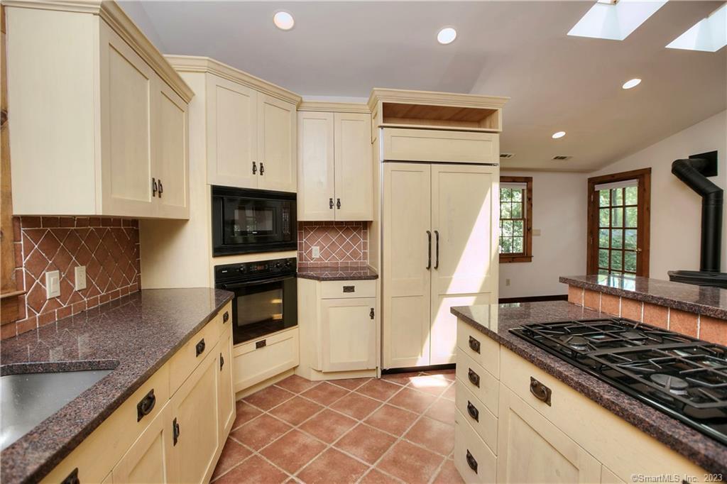 5 Old Mill Road Weston CT 06883
