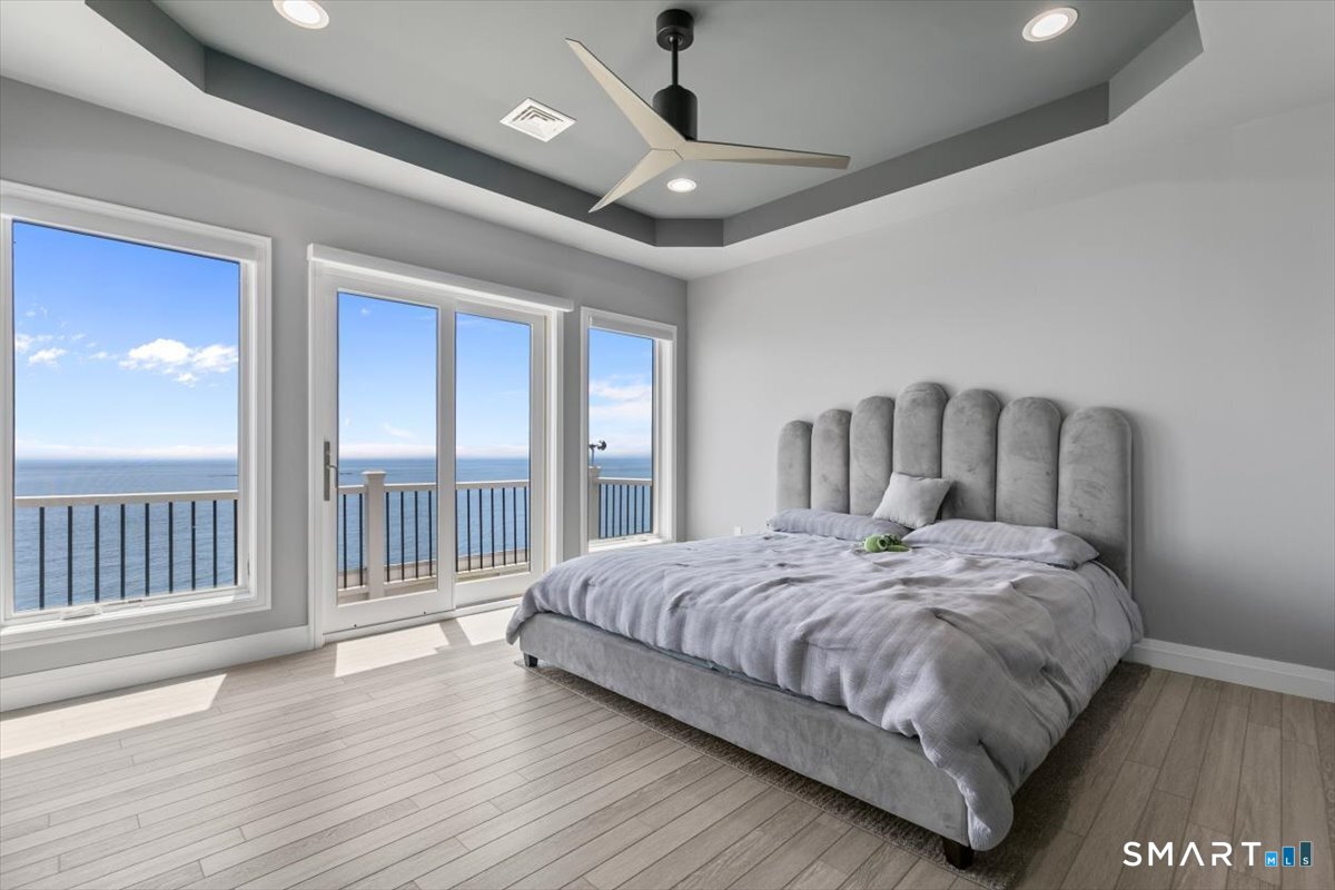 6 First Avenue East Haven CT 06512