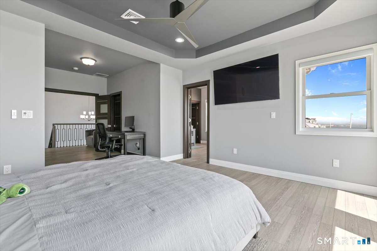 6 First Avenue East Haven CT 06512