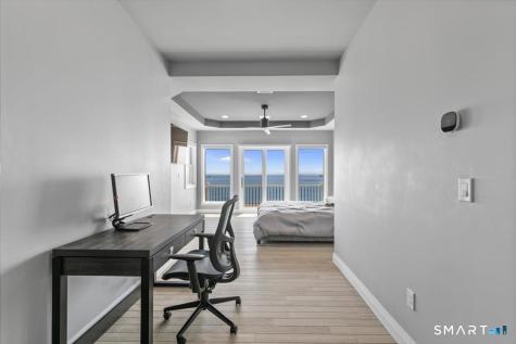 6 First Avenue East Haven CT 06512