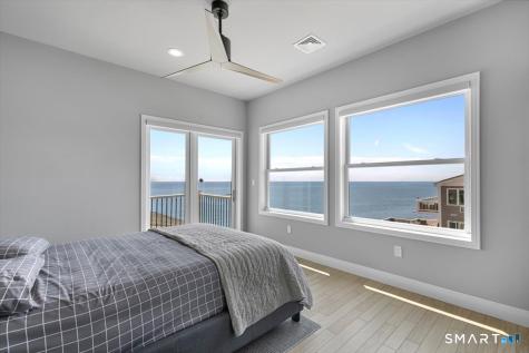 6 First Avenue East Haven CT 06512