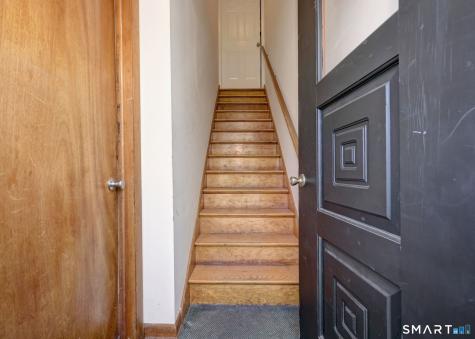 23 Gilbert Lane Branford CT 06405