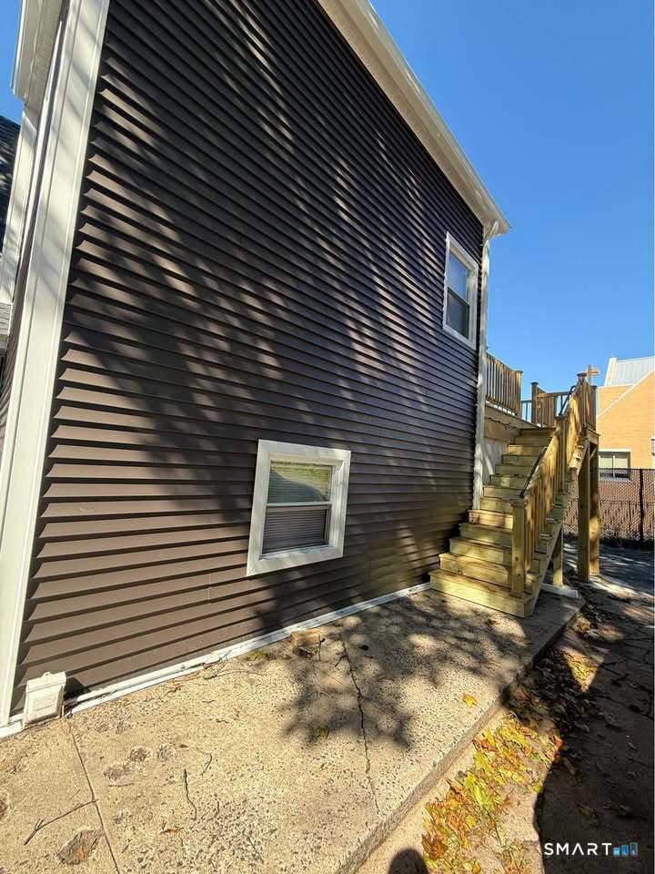 17 Davis Street New Haven CT 06515