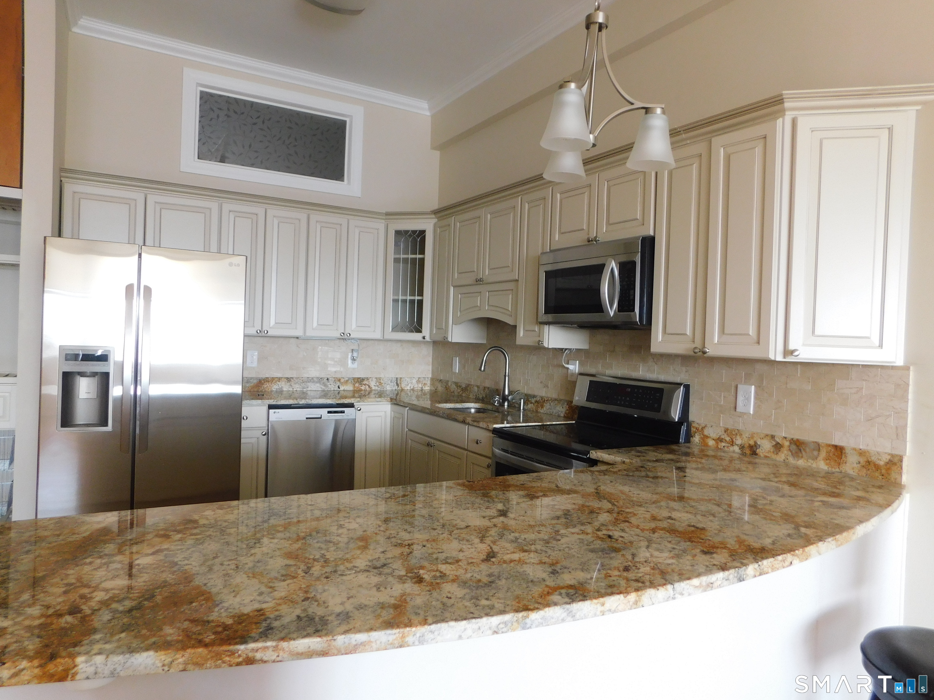153 Bank Street New London CT 06320