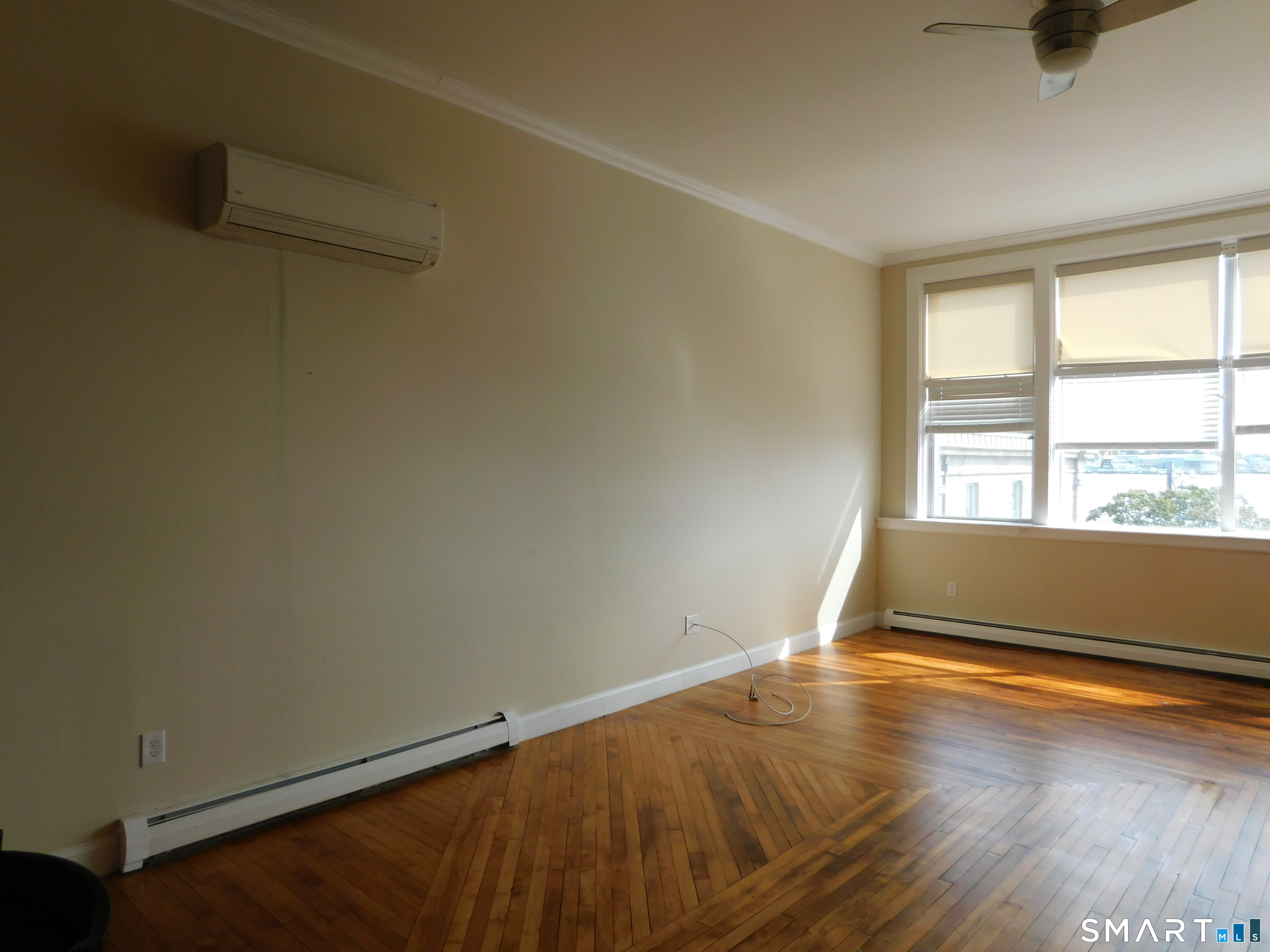 153 Bank Street New London CT 06320
