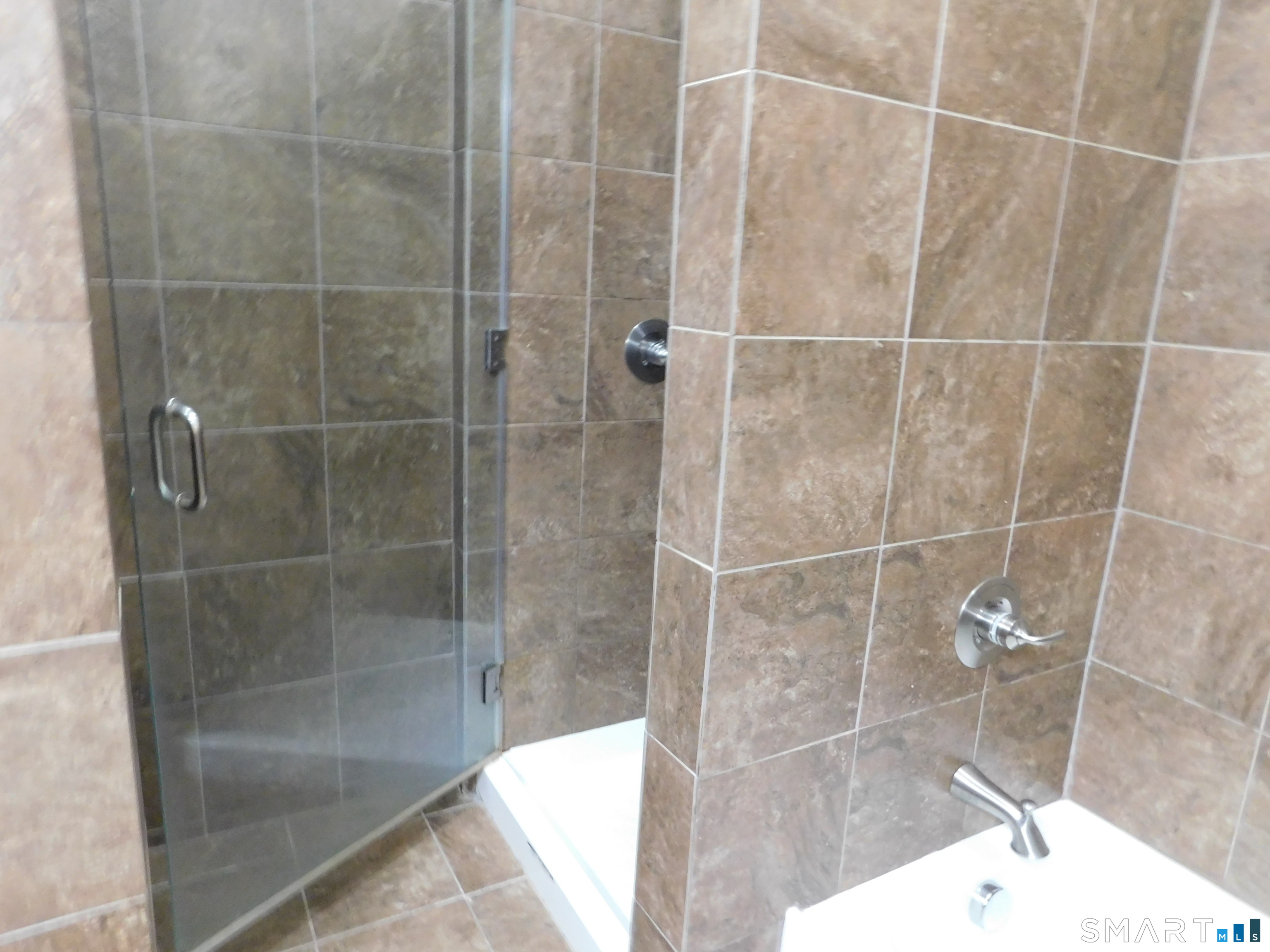 153 Bank Street New London CT 06320