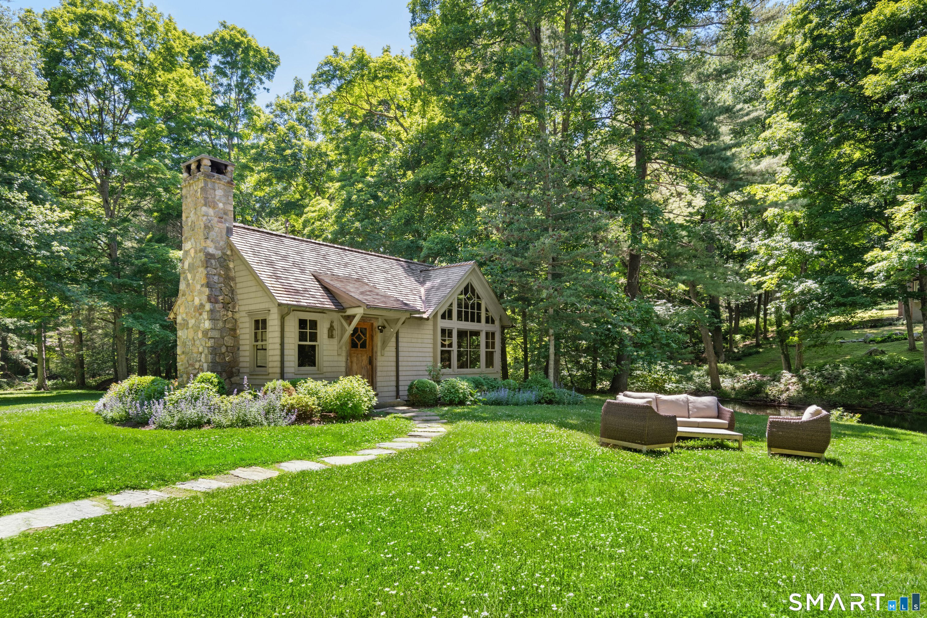 286 Lyons Plain Road Weston CT 06883