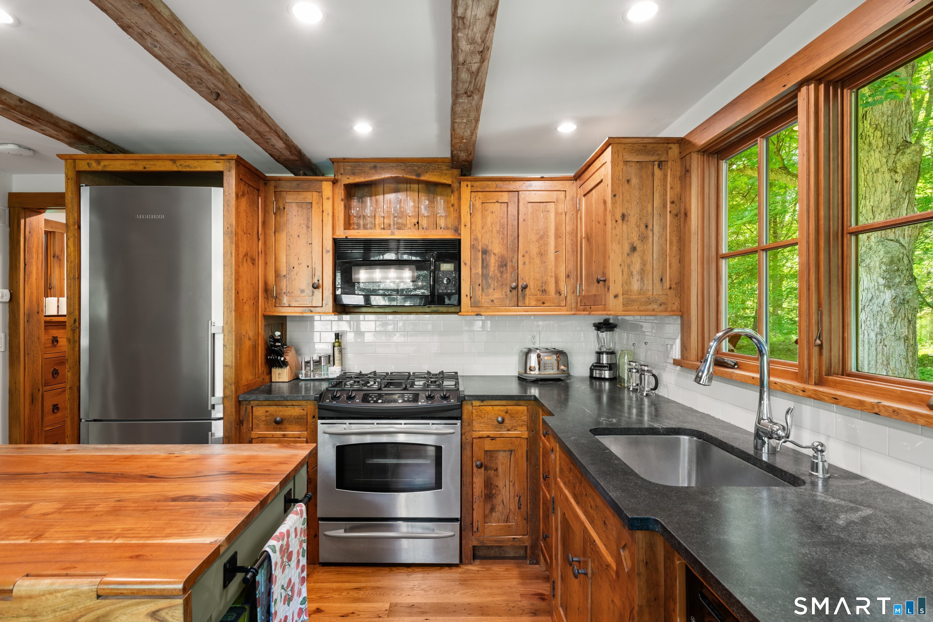 286 Lyons Plain Road Weston CT 06883