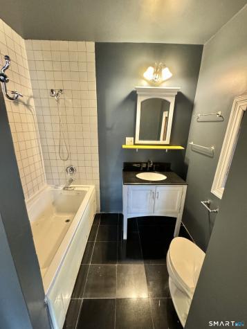 28 Kenyon Street Hartford CT 06105