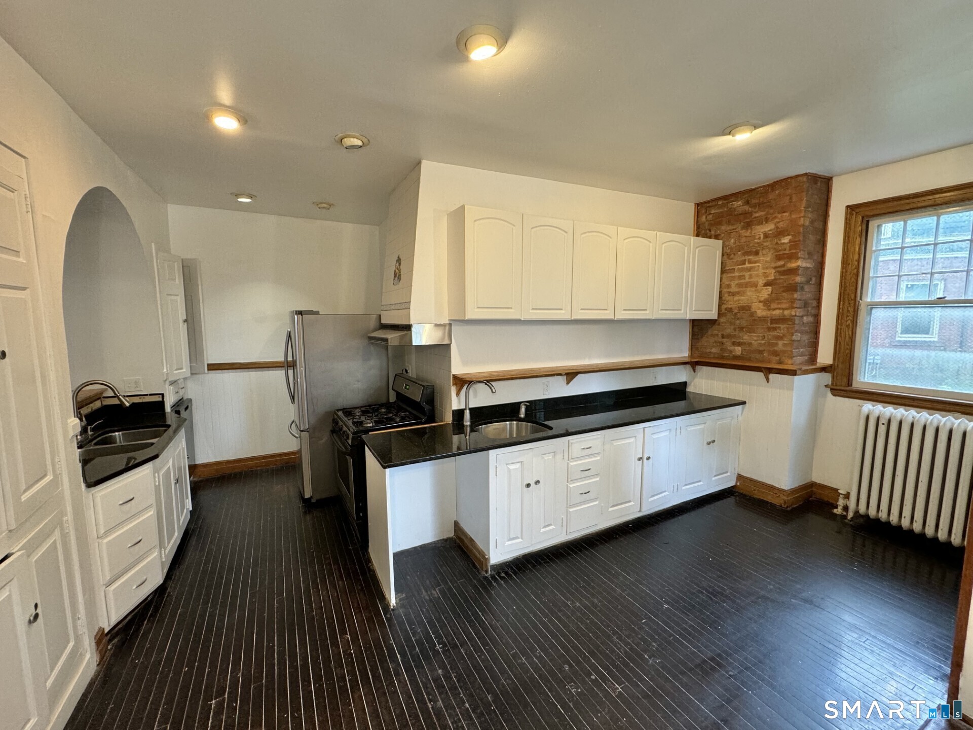 28 Kenyon Street Hartford CT 06105
