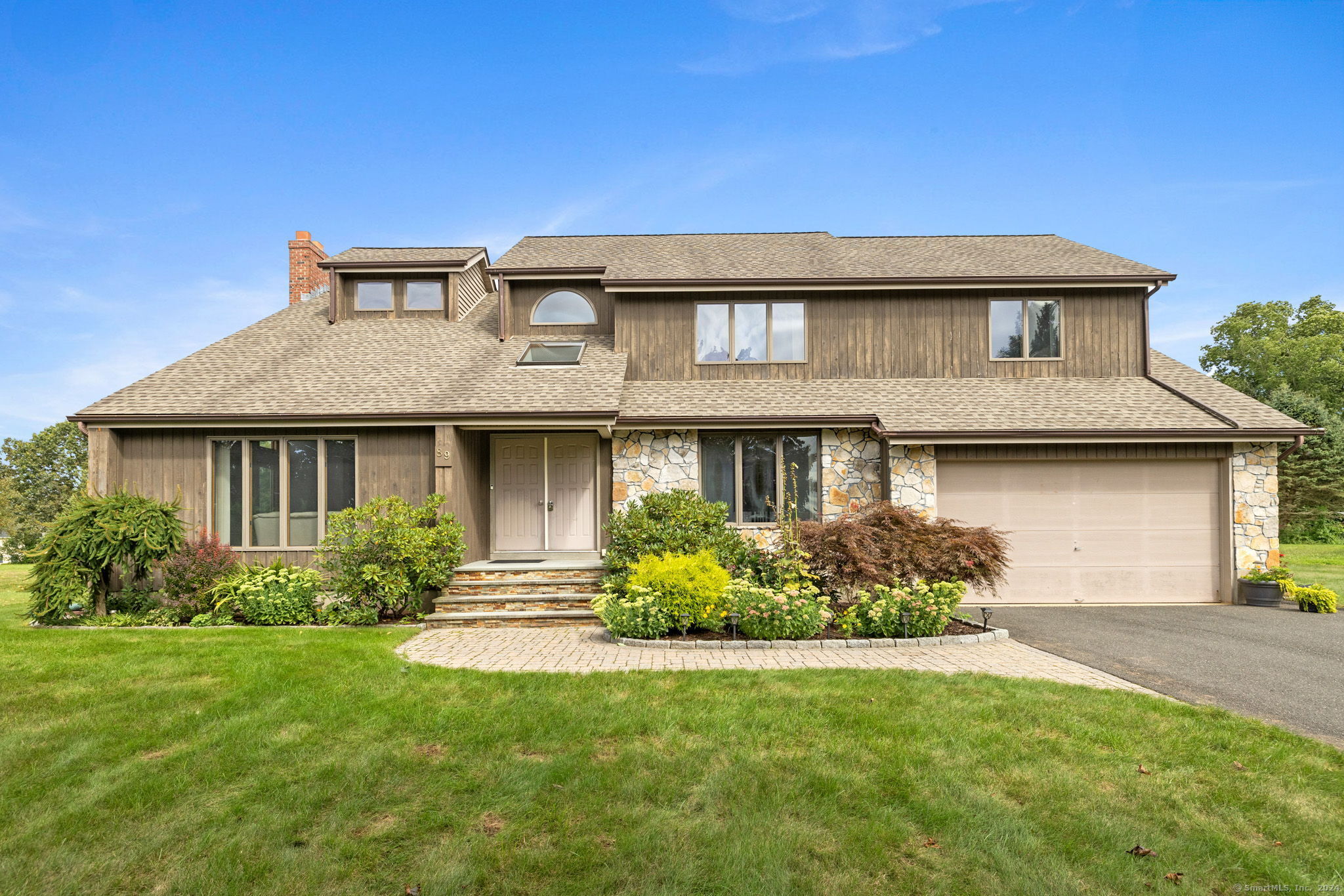 89 Pheasant Way South Windsor CT 06074
