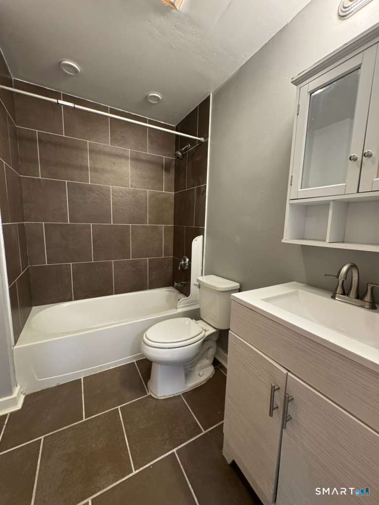 62 Coleman Street Bridgeport CT 06604