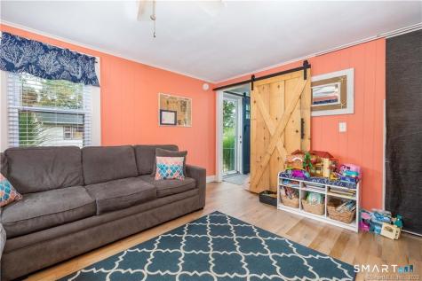 4 Elinor Road Old Saybrook CT 06475