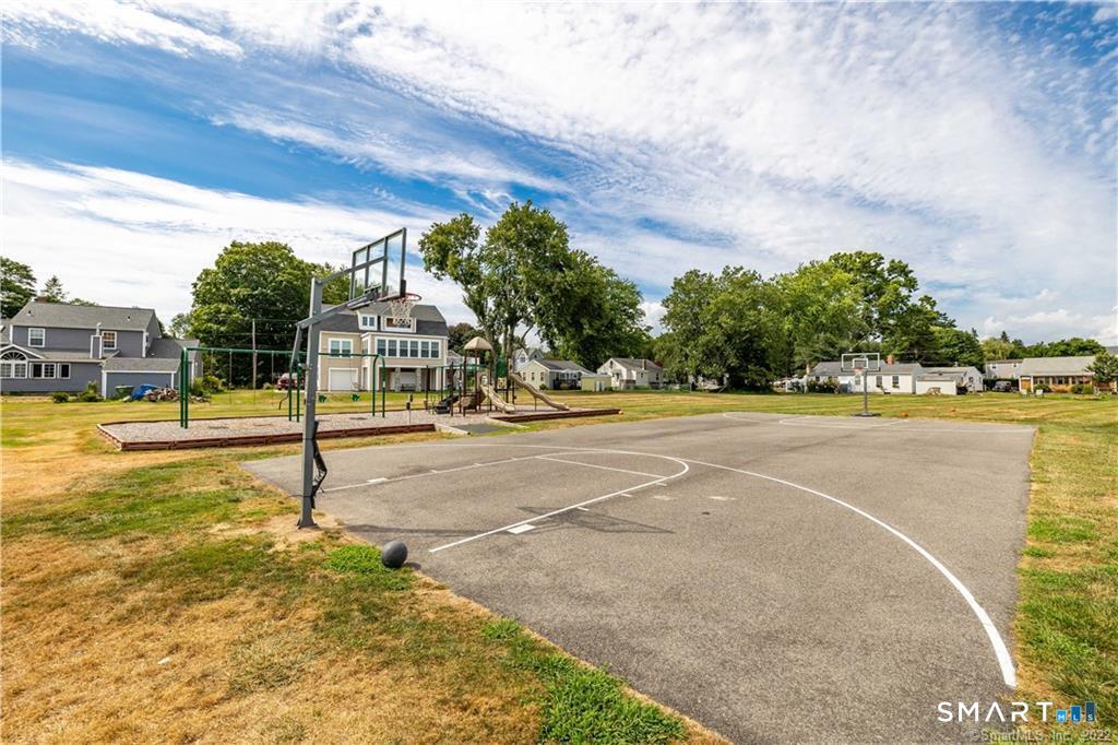 4 Elinor Road Old Saybrook CT 06475
