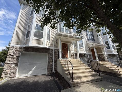 1401 Briar Woods Lane Danbury CT 06811
