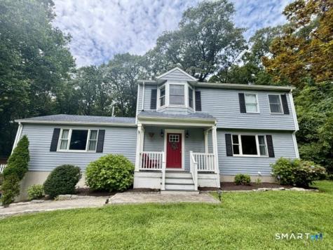 500 Wolcott Lane Orange CT 06477