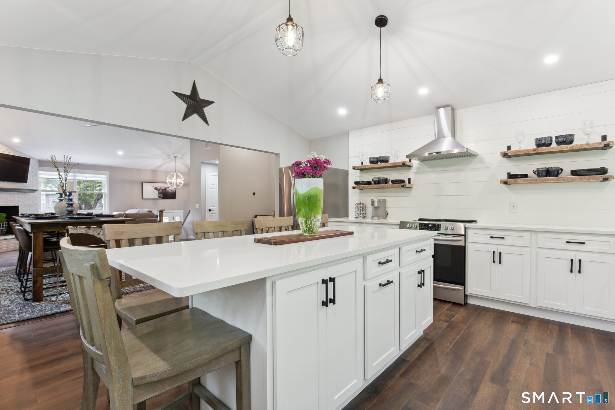 85 Michael Drive Guilford CT 06437