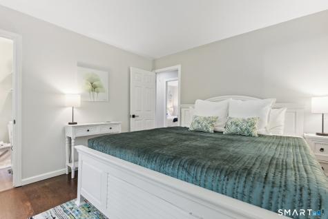 85 Michael Drive Guilford CT 06437
