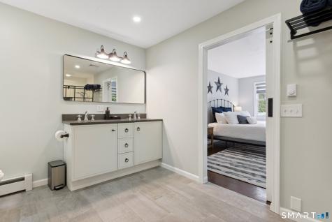 85 Michael Drive Guilford CT 06437